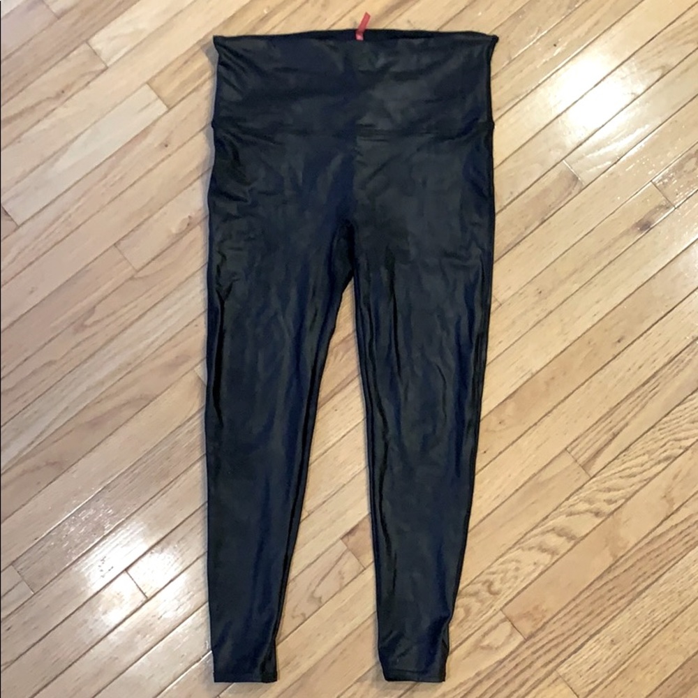 Faux leather leggings